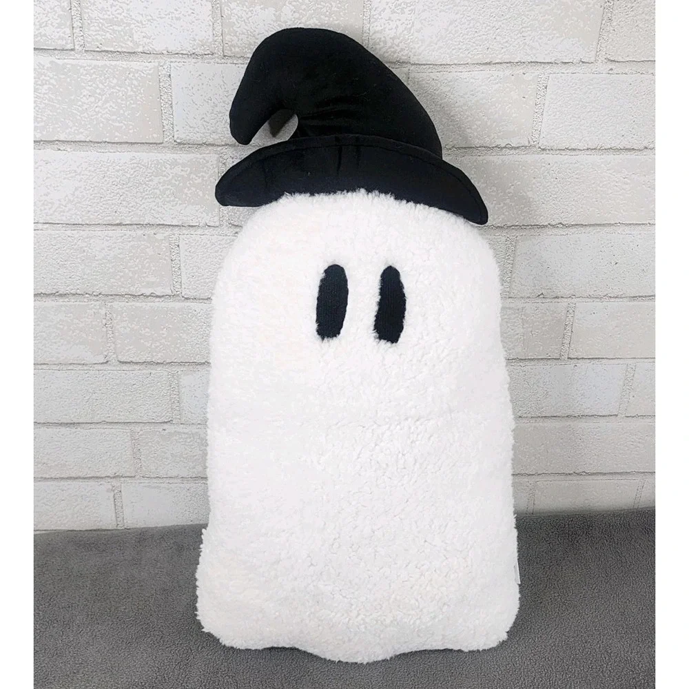 Martha Stewart‎ Ghost Pillows in Costume Halloween Cat Witch Vampire 10x18 NEW